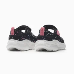 Sandalias Kickers Negro Heart