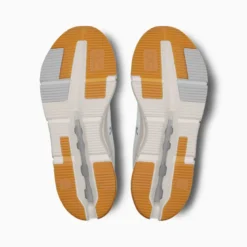 Zapatillas ON Blanco Cloudnova Form 2