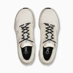 Zapatillas ON Crema Cloudsurfer Next